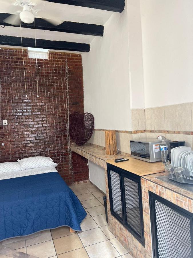 Hostal Luna 49 Querétaro Екстериор снимка